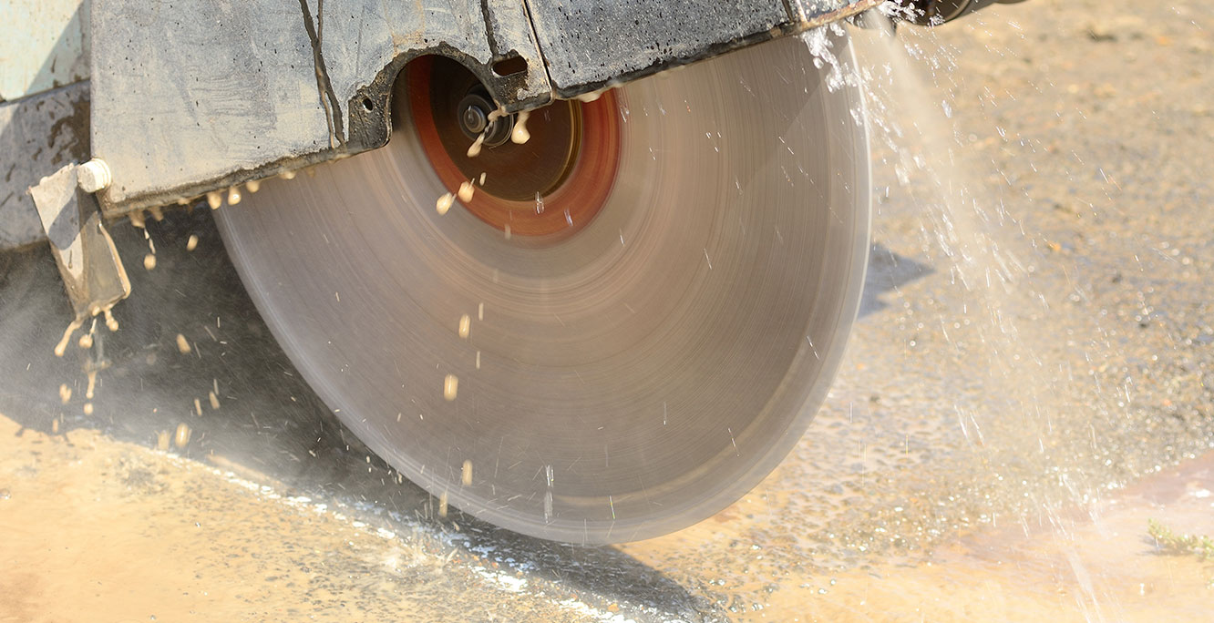 concrete saw cutting service